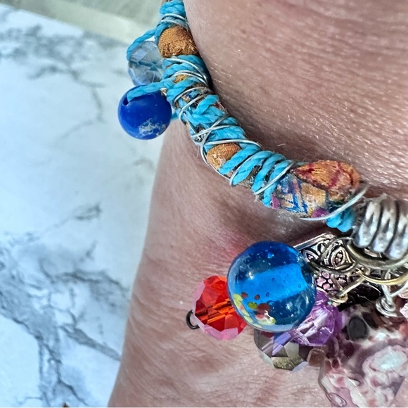 Handmade charm bracelet beaded Assemblage Bangle Thrashed Trashed Fabric shreds - Picture 14 of 14